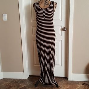 NWOT Heart & Hip Maxi
